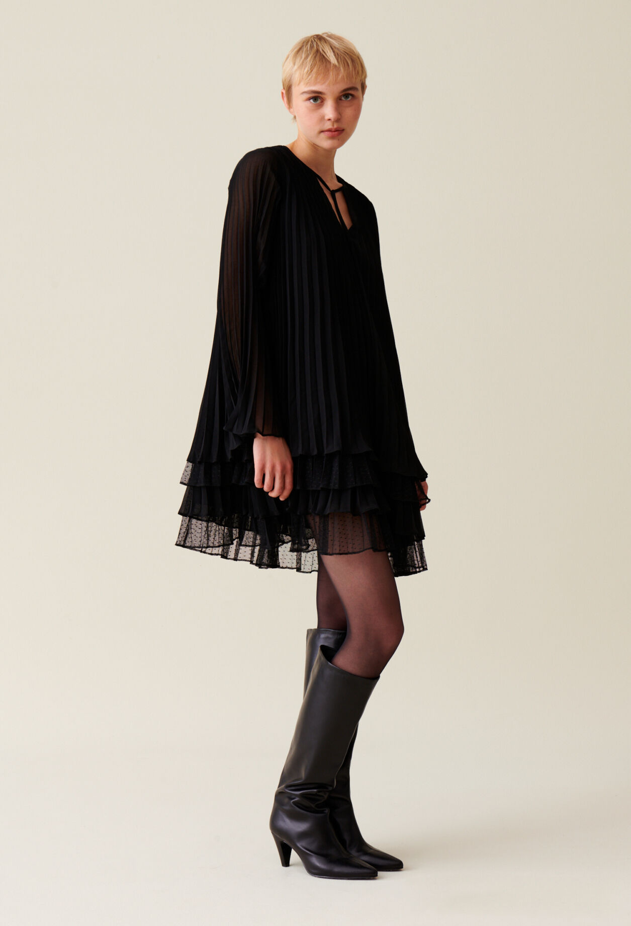 Black ruffled short dress