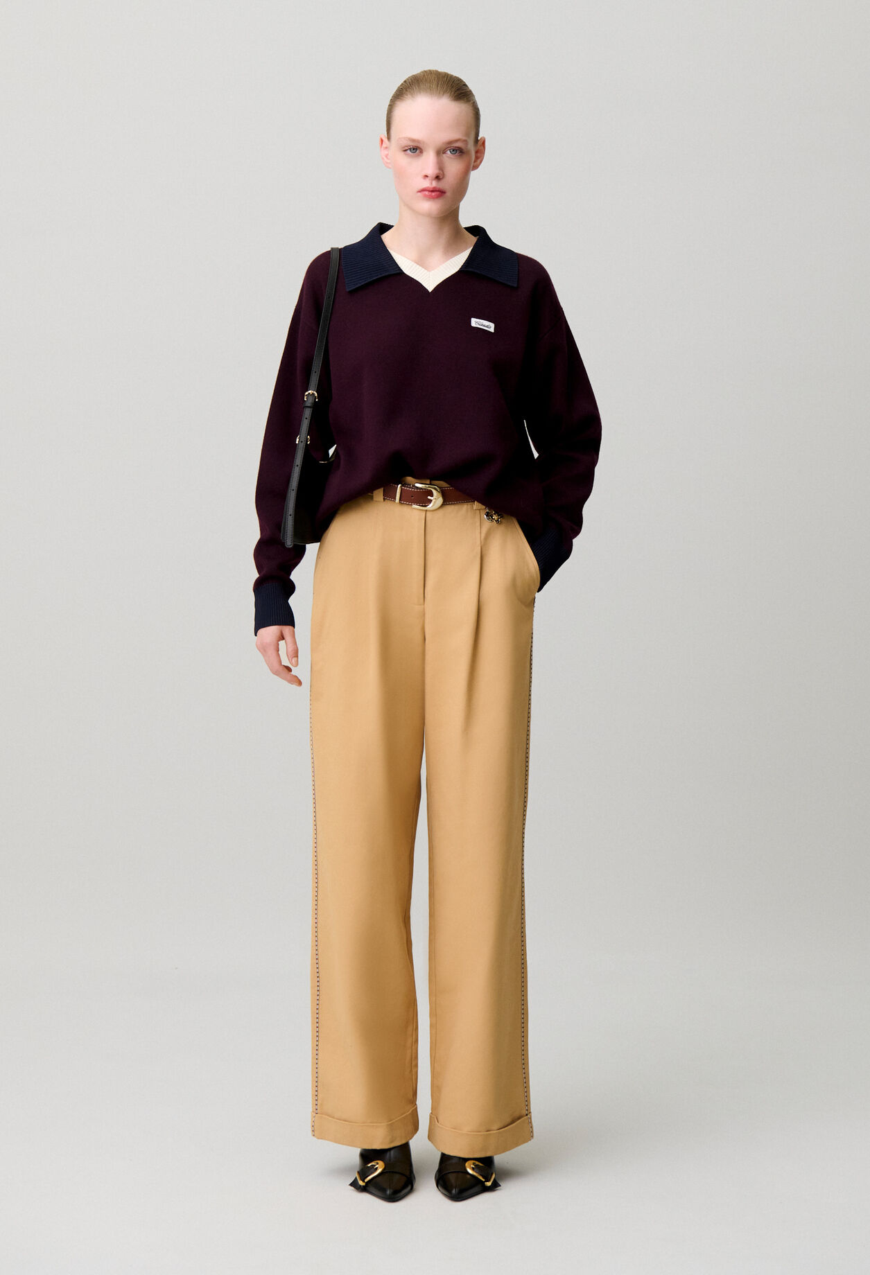 Contrast double collar knit jumper