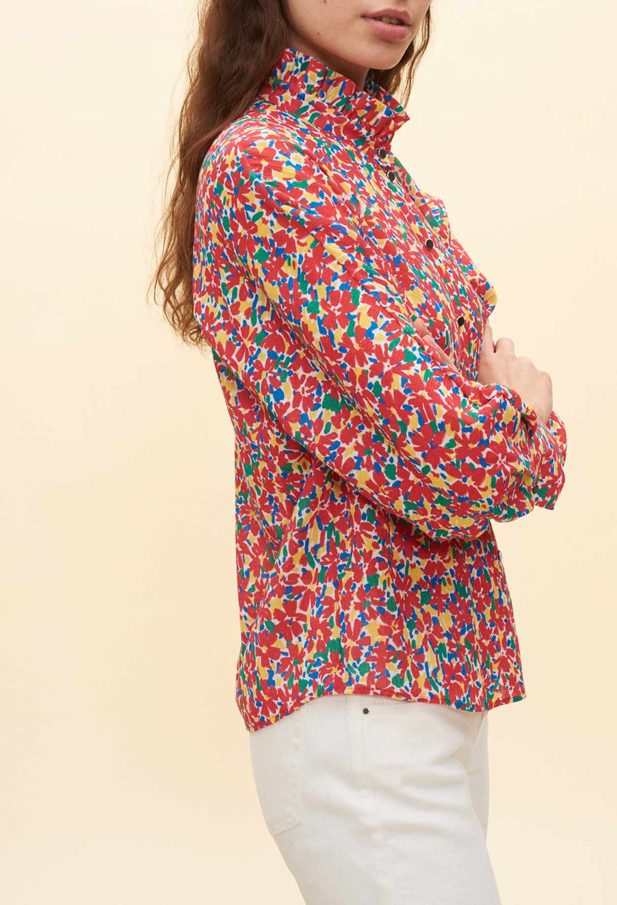 Printed shirt with Victorian collar