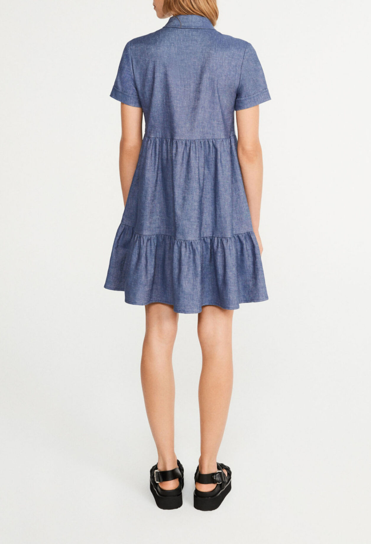 Short dress
