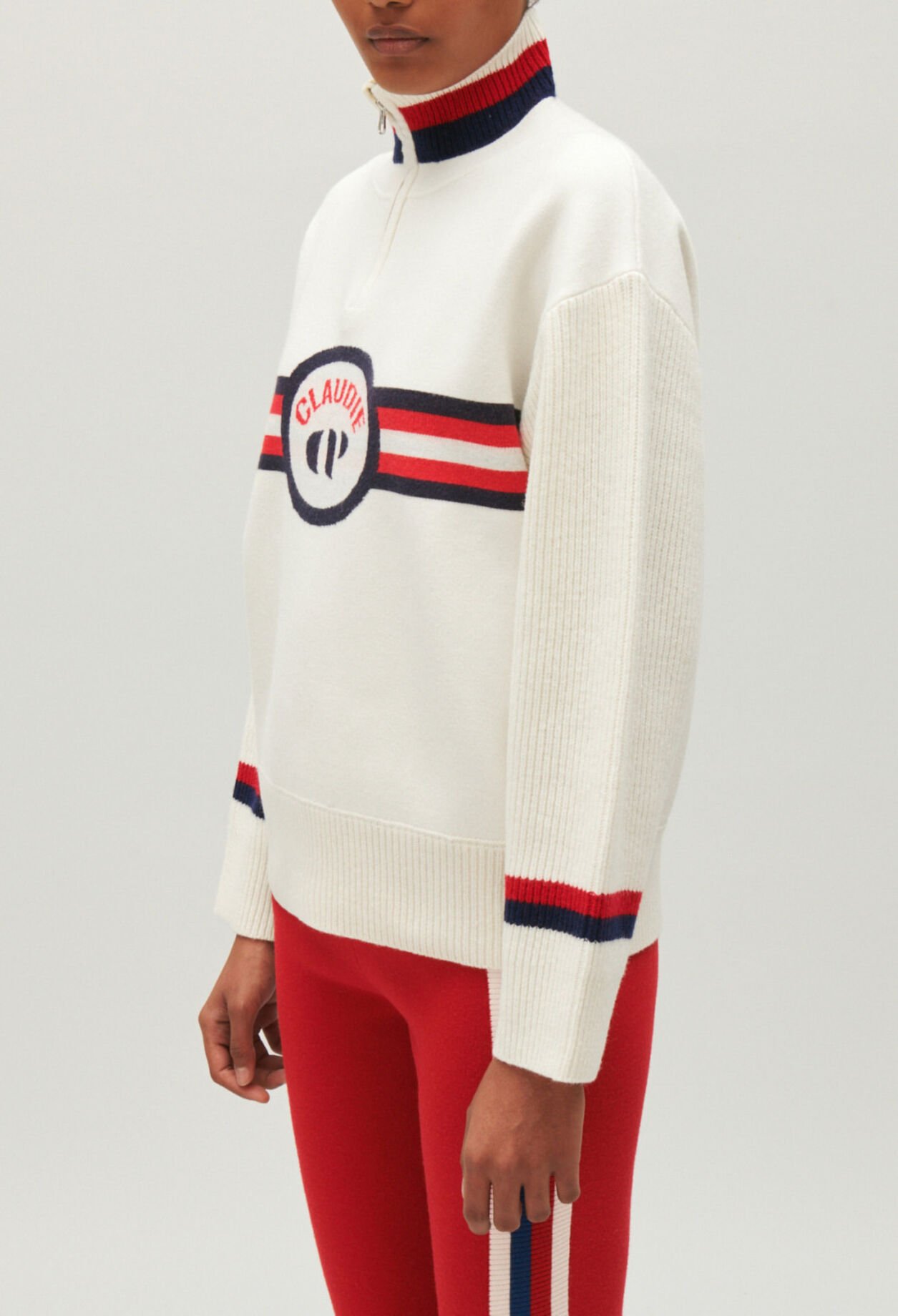 Oversized knitted jumper