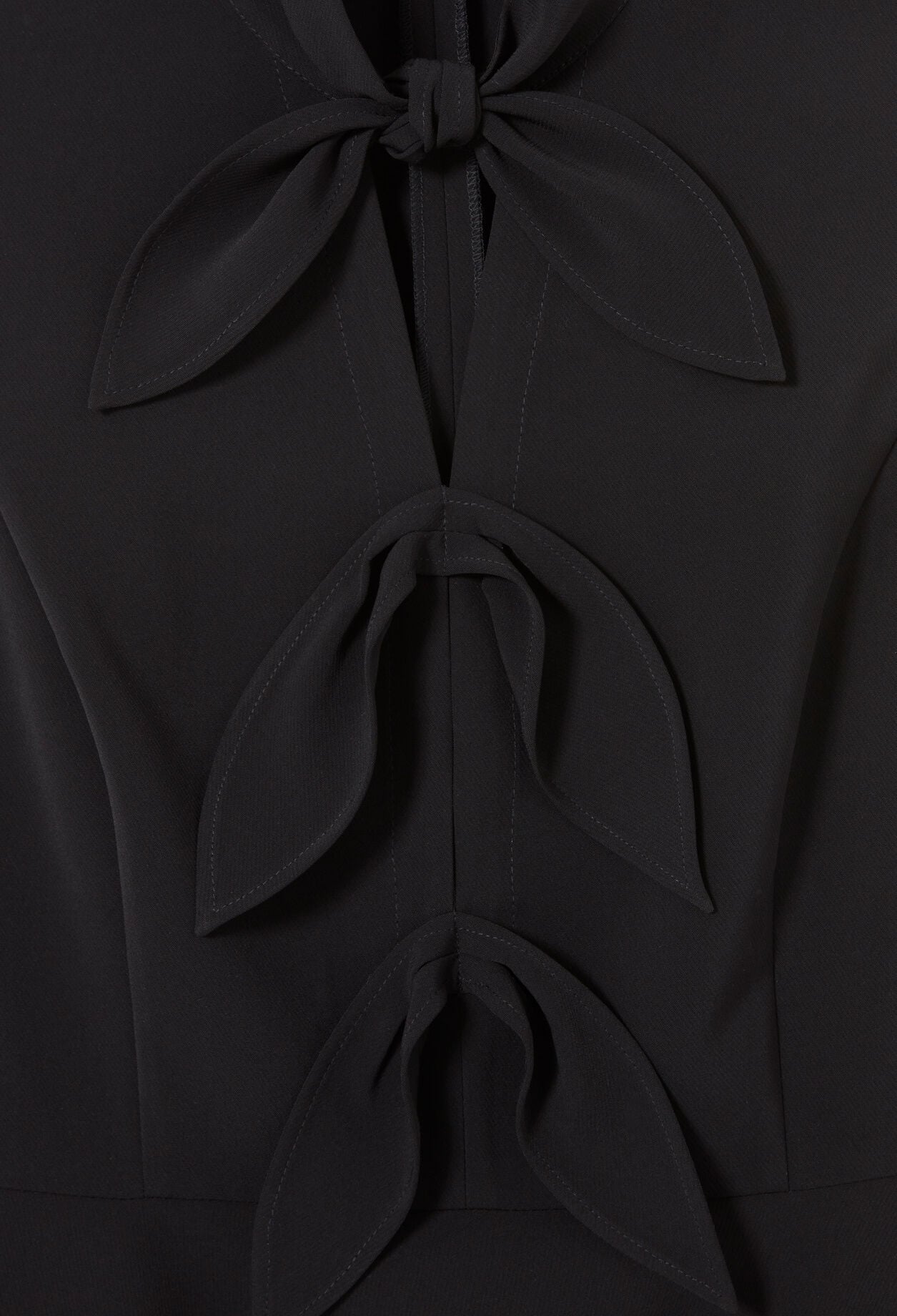 Short tie-neck dress