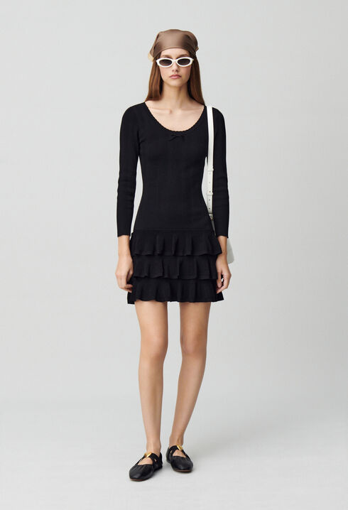 Short fine-knit dress
