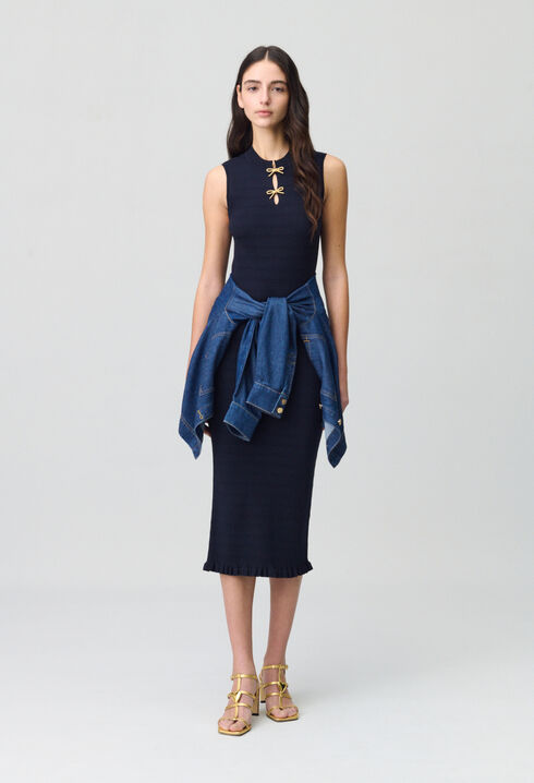Long knit dress with bows