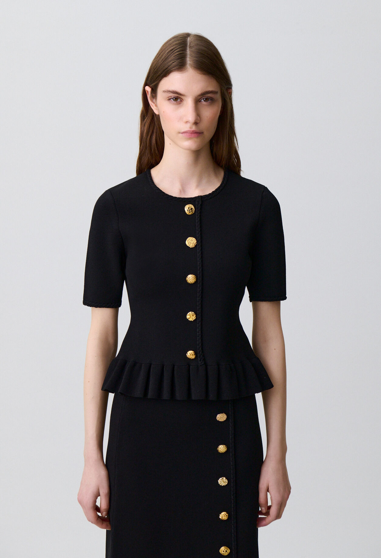Round neck knitted top
