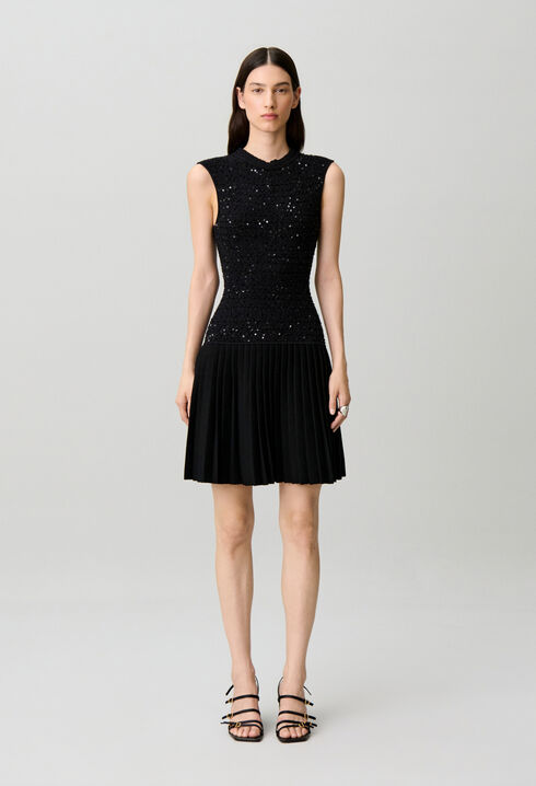 Short fitted sequinned knit dress