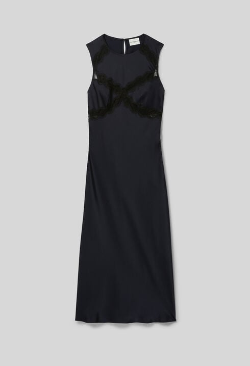 Robe longue avec dentelle