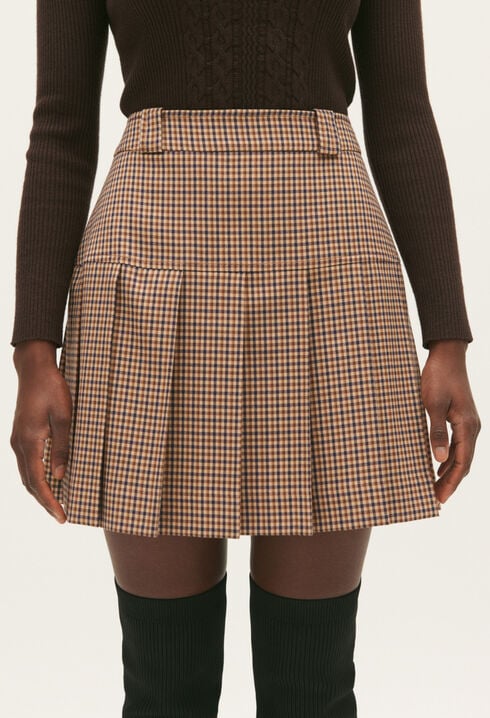 Short camel check skirt