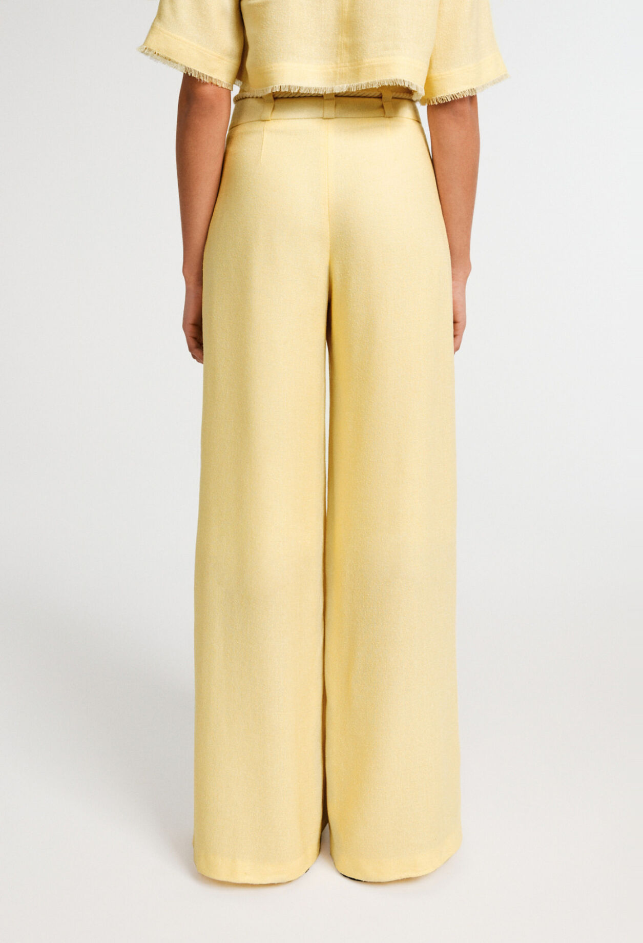 Long trousers with rope belt