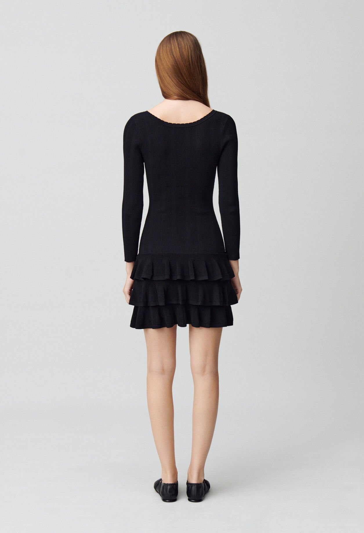 Short fine-knit dress
