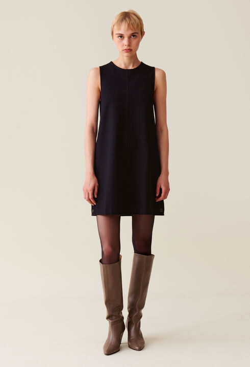 Sleeveless short dress