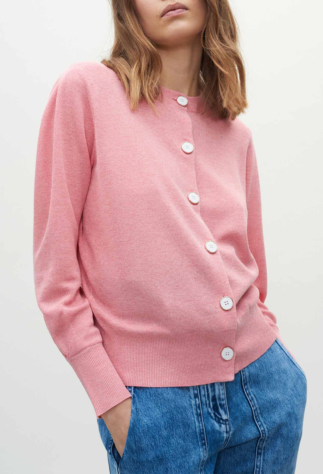 Round neck cardigan
