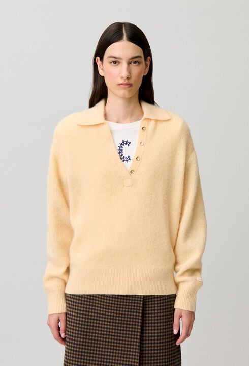 Relaxed fluffy knit jumper