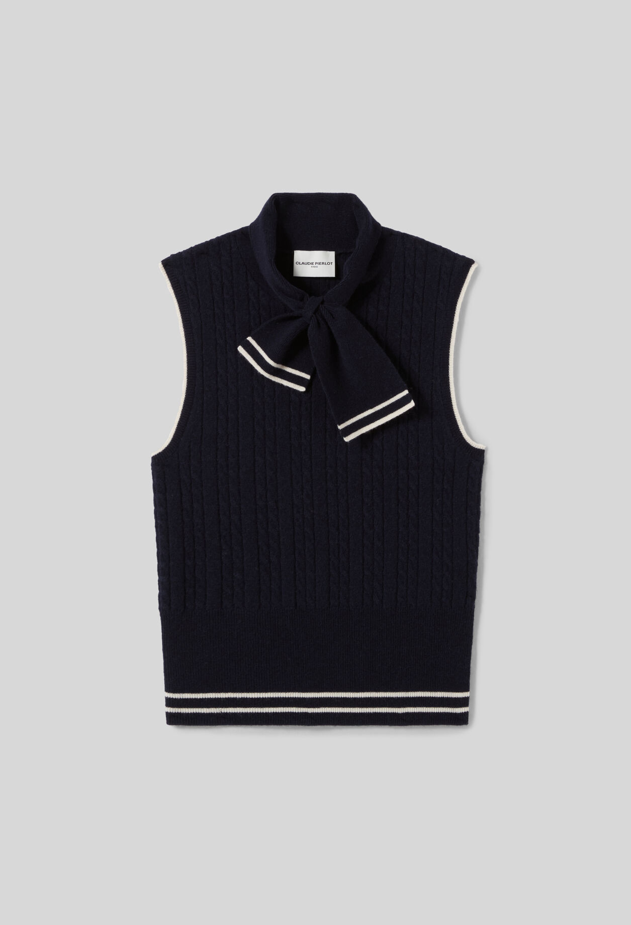 Sleeveless jumper