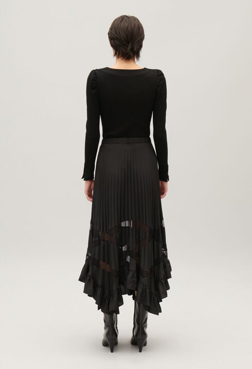Asymmetrical pleated skirt