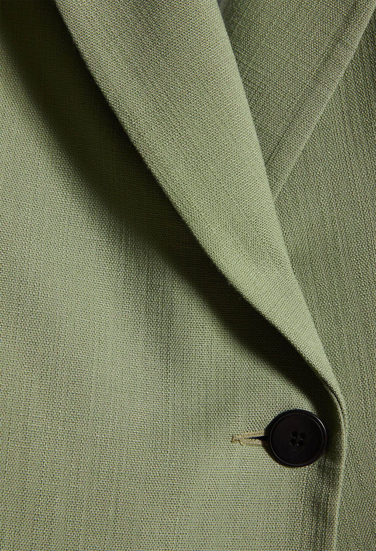 Tailored suit jacket