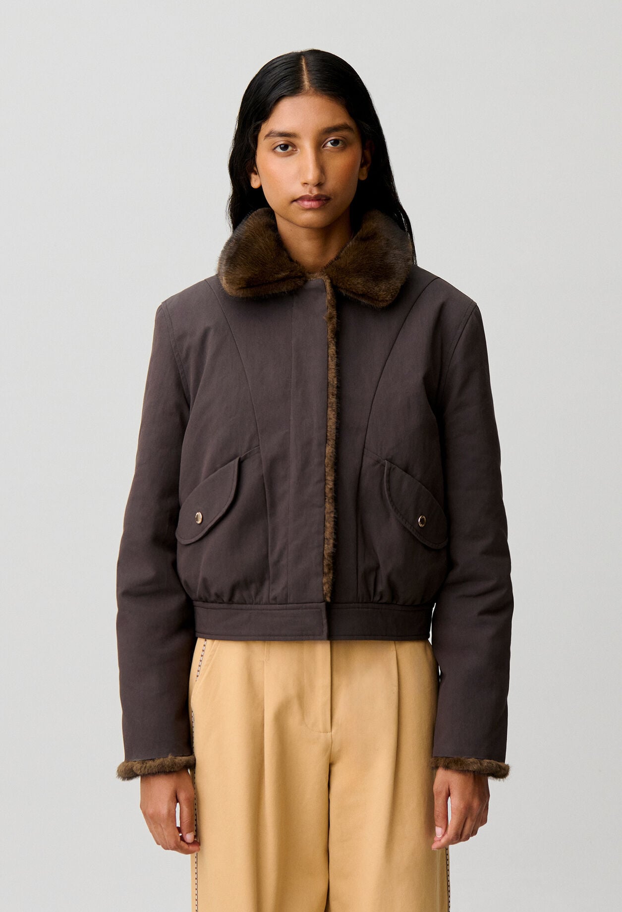 Short reversible nylon parka