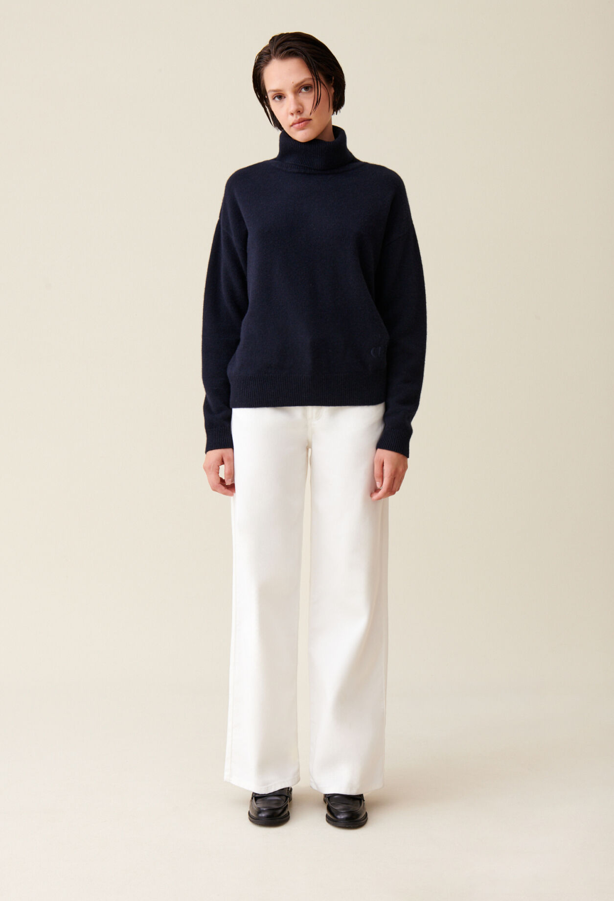 Navy cashmere jumper