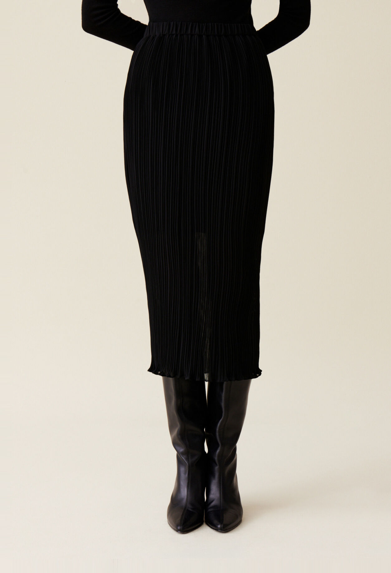 Pleated 7/8 skirt, lined