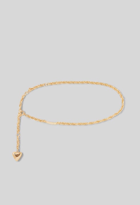 Twisted heart chain belt