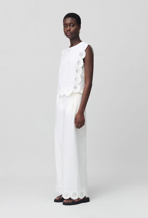 Sleeveless Embroidered Blouse