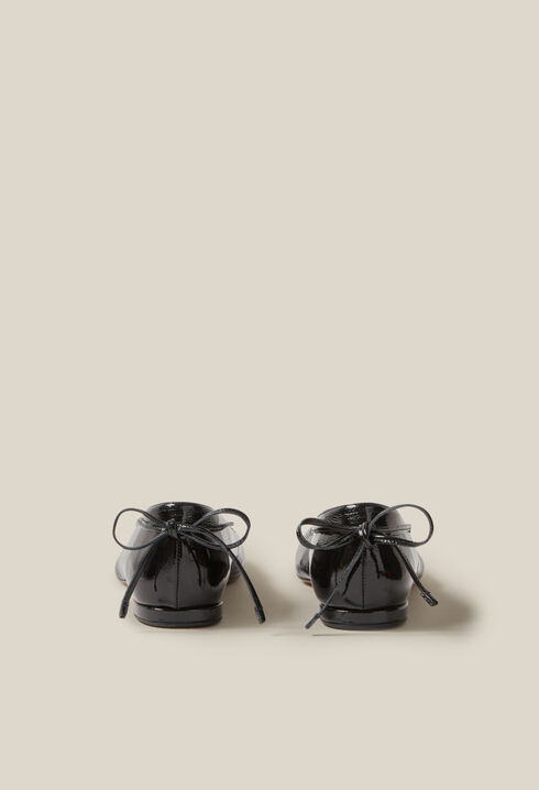 Patent leather ballet pumps