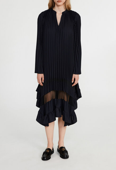 Pleated dress with frill