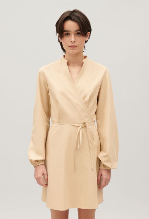 Short wrap dress with mandarin collar