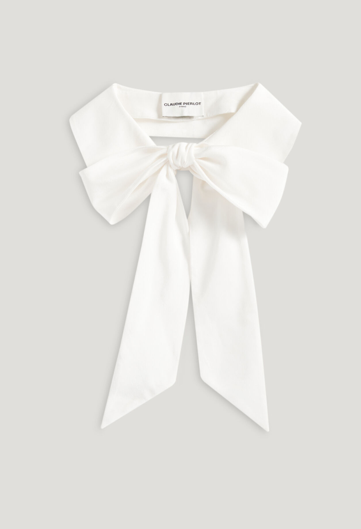 Removable silk Peter Pan collar