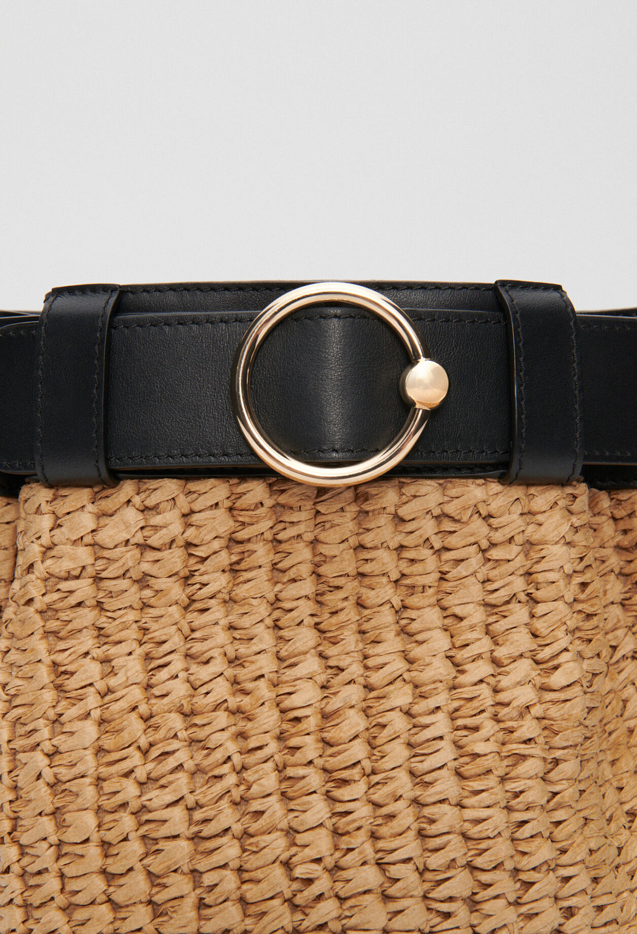 Eco-friendly leather bucket bag