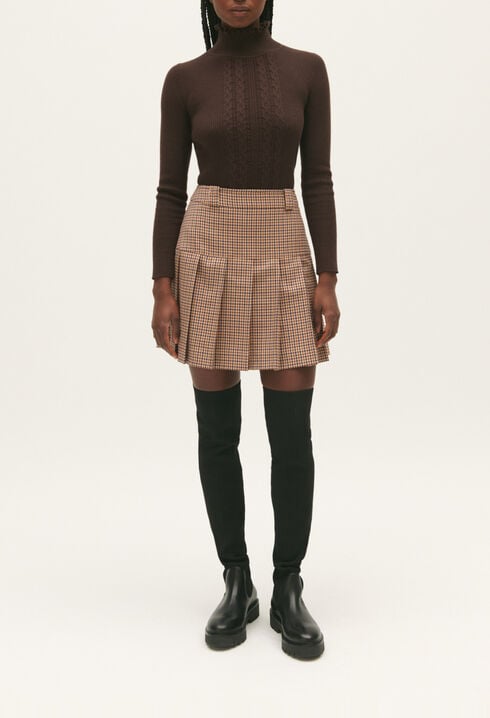 Short camel check skirt