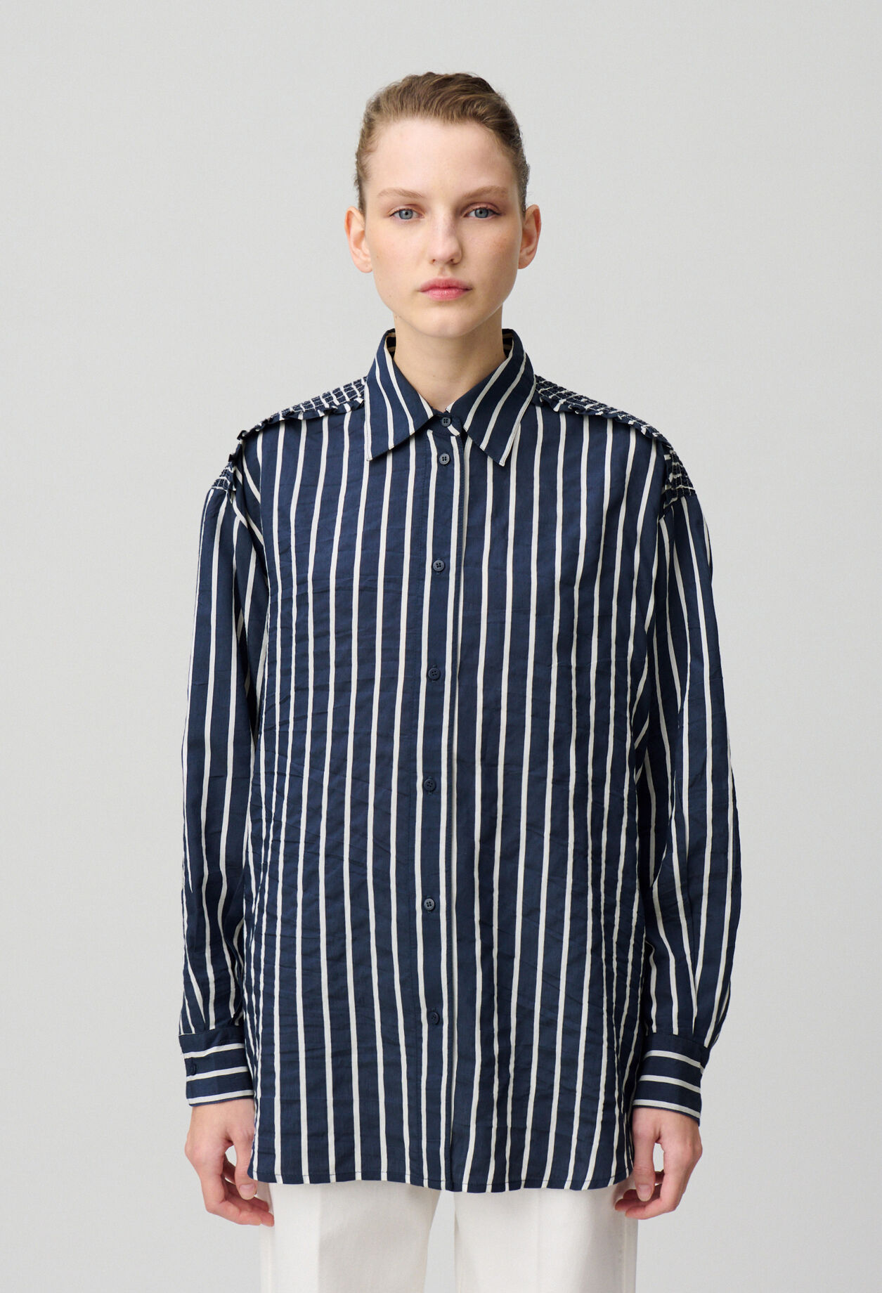Striped fluid shirt