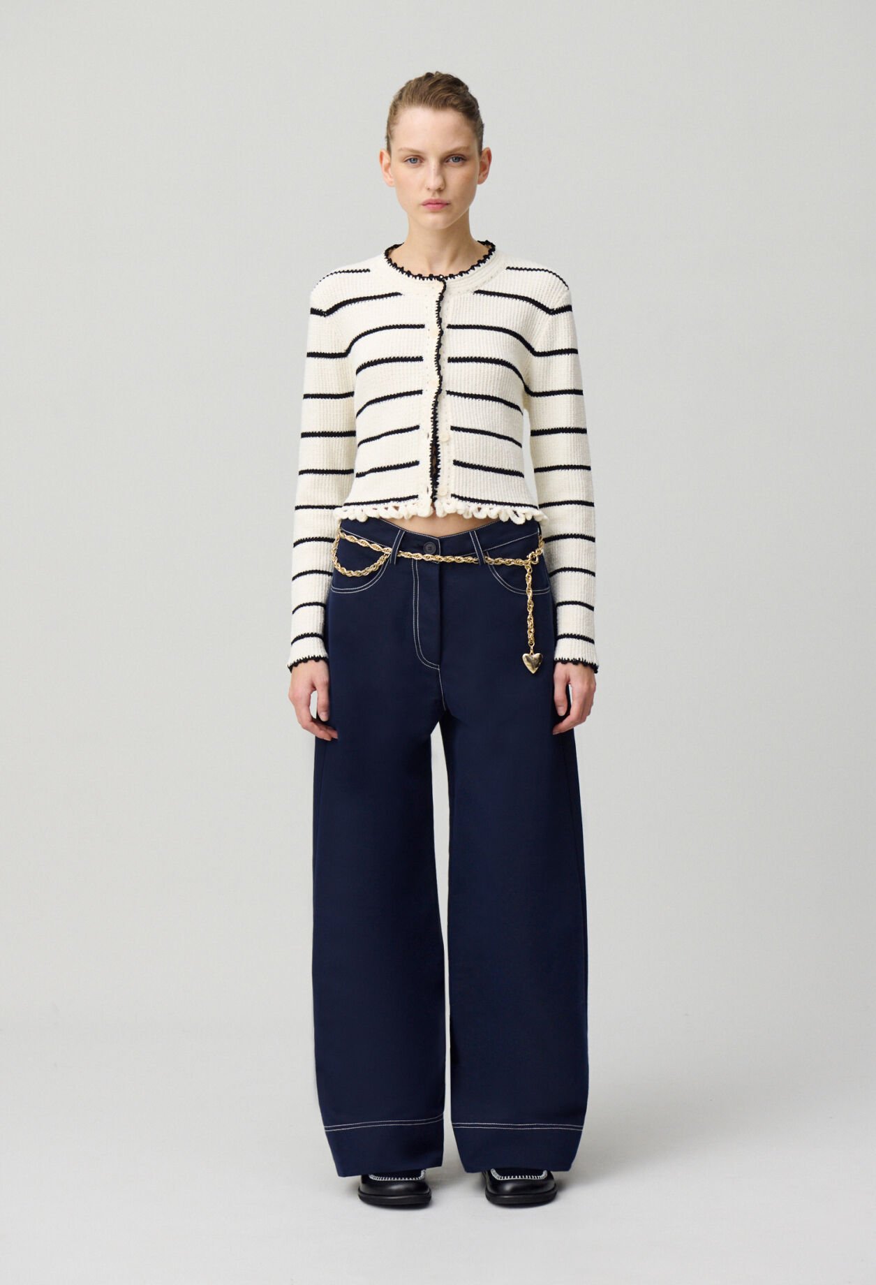 Wide-leg trousers with hems