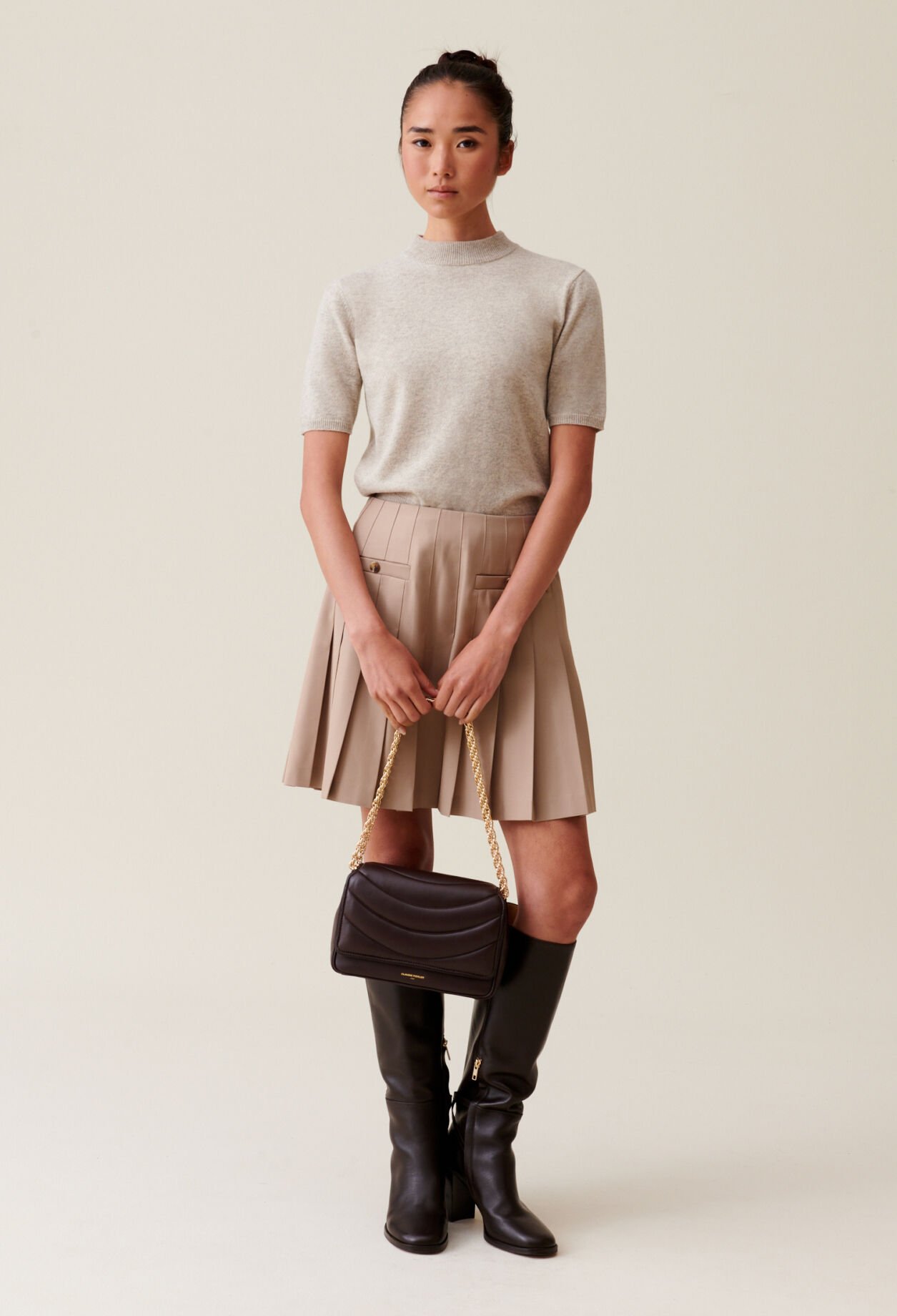 Pleated skirt knee high clearance