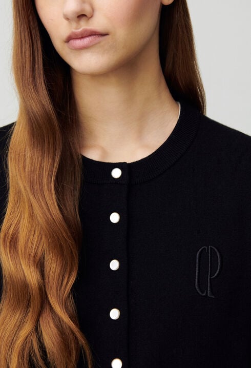 Buttoned cardigan