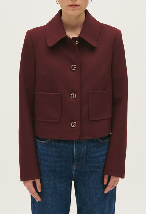 Short burgundy jacket