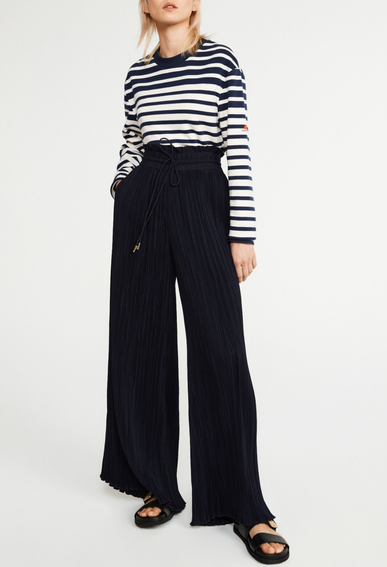 Pleated trousers