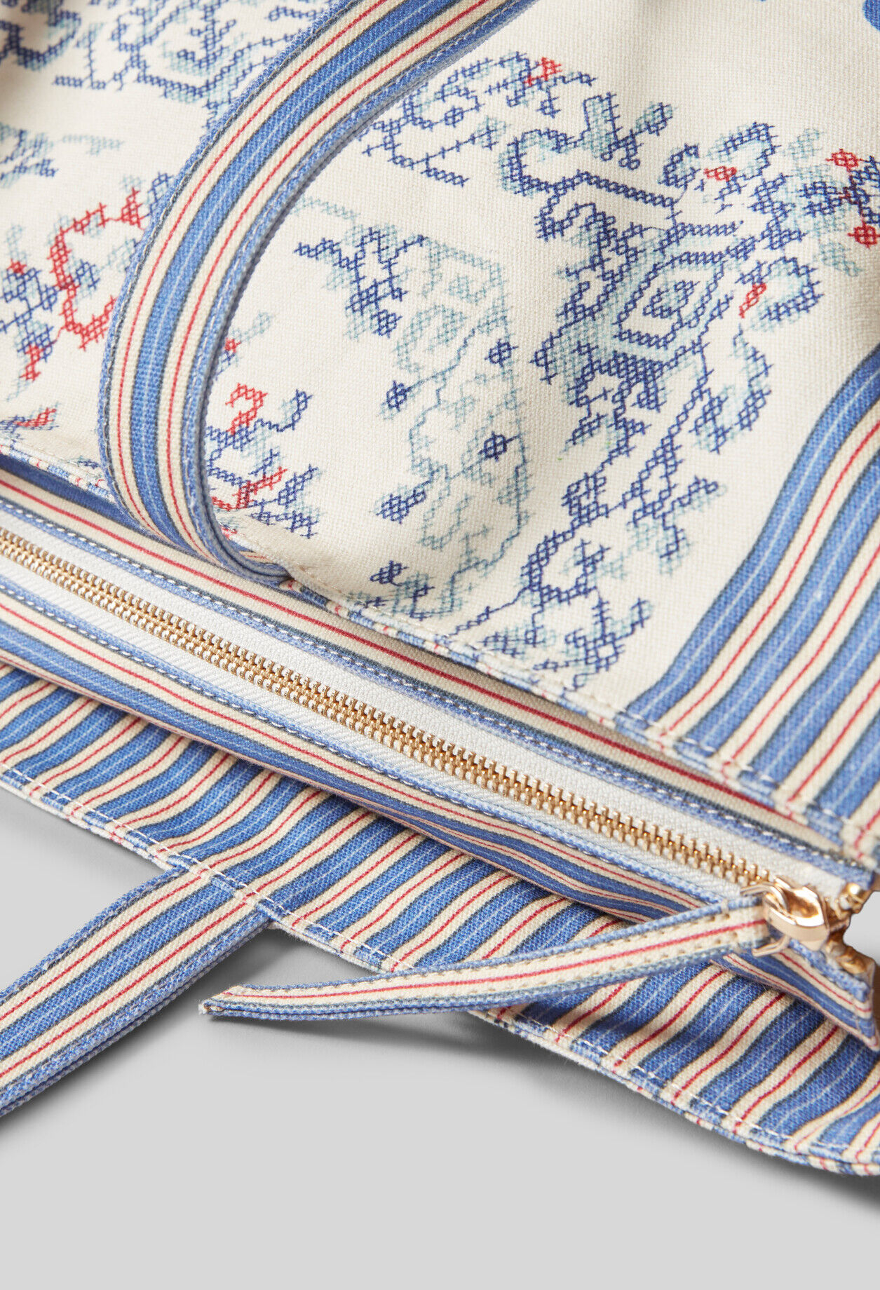 Cotton tote bag