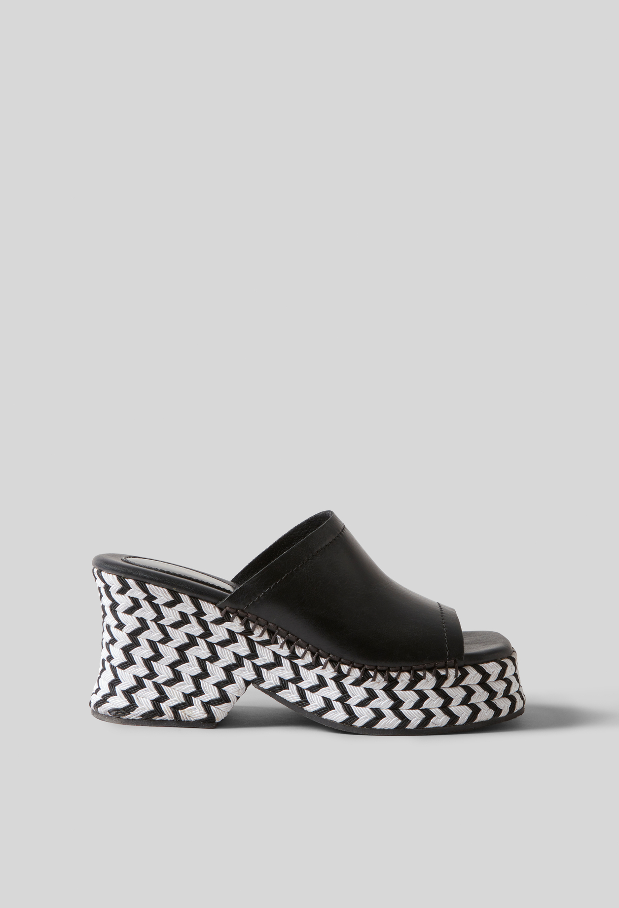 Two-tone braided mules - Woman - Black - Claudie Pierlot