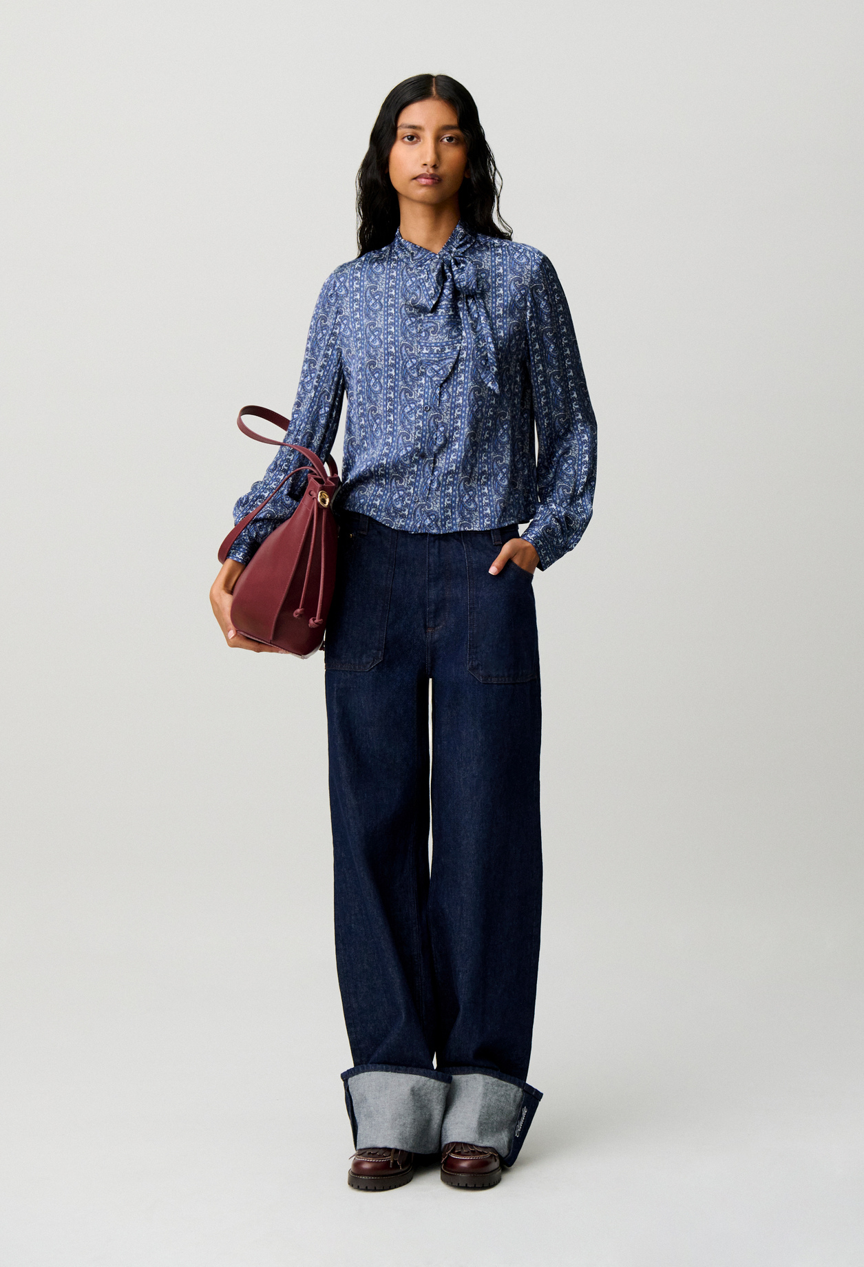 Printed pussy-bow shirt - Woman - Dark print - Claudie Pierlot