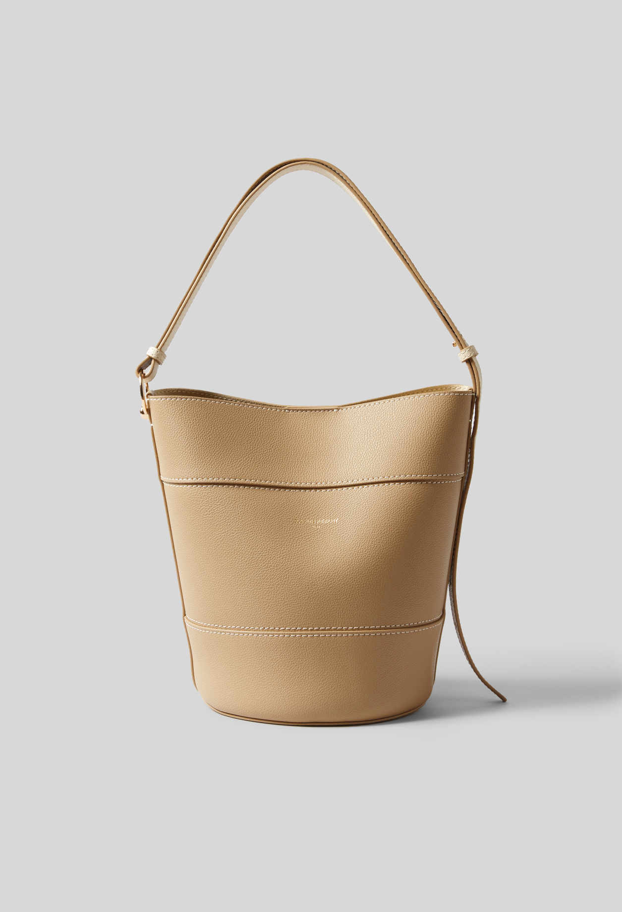 Grained leather bucket bag - Woman - Beige - Claudie Pierlot
